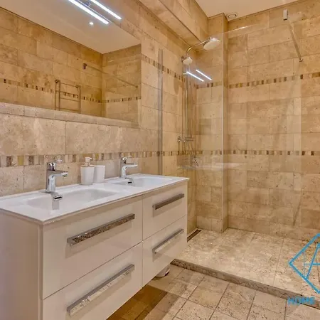 New Luxurious - Jean Medecin Apartment Nice