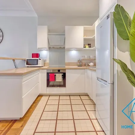 New Luxurious - Jean Medecin Apartment